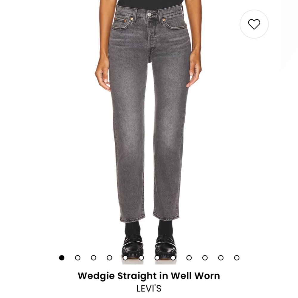 Levi’s Grey Jean Wedgie Straight. Women’s 25